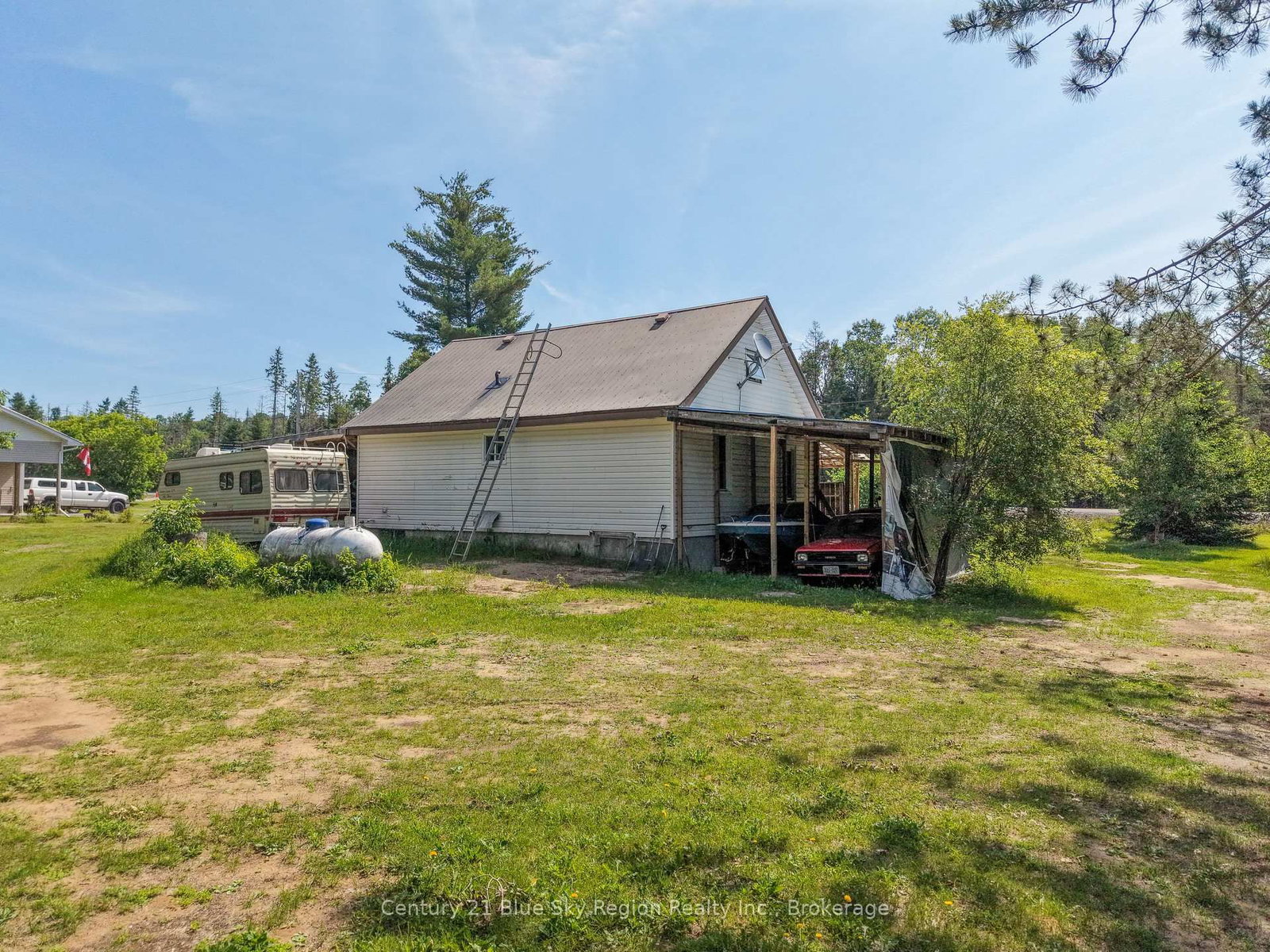 9790 Highway 63 • Unorganized Townships, ON photo 4