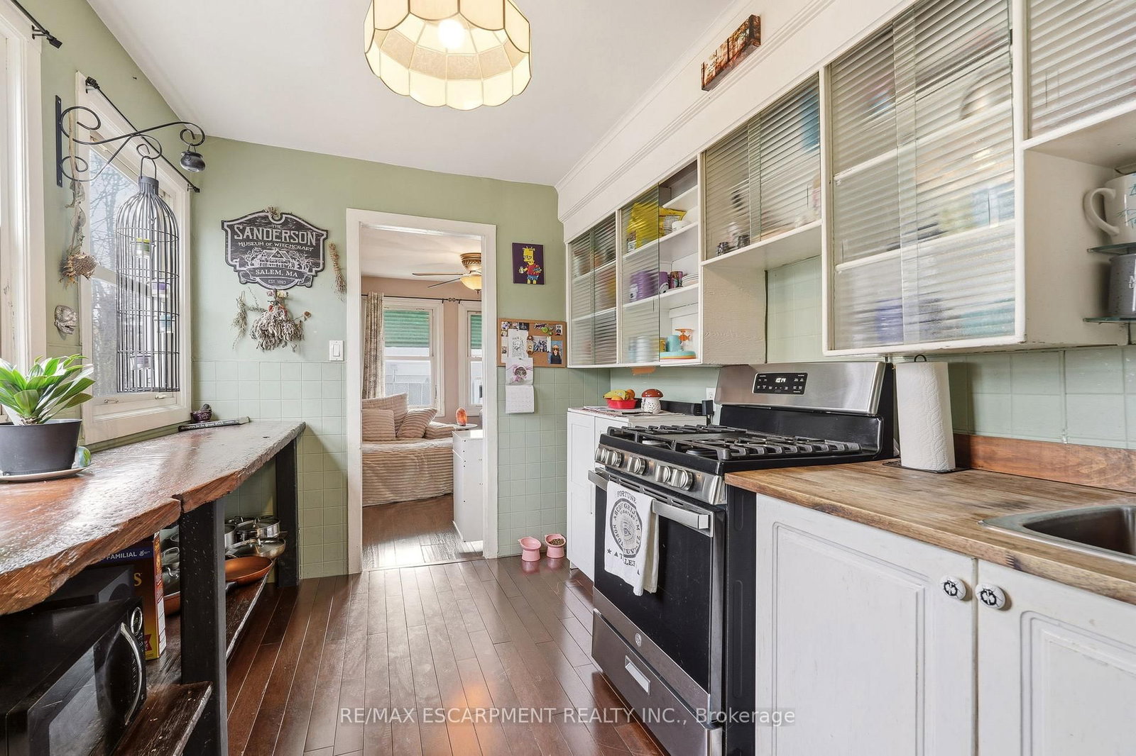 66 East 32nd Street • Hamilton, ON photo 9