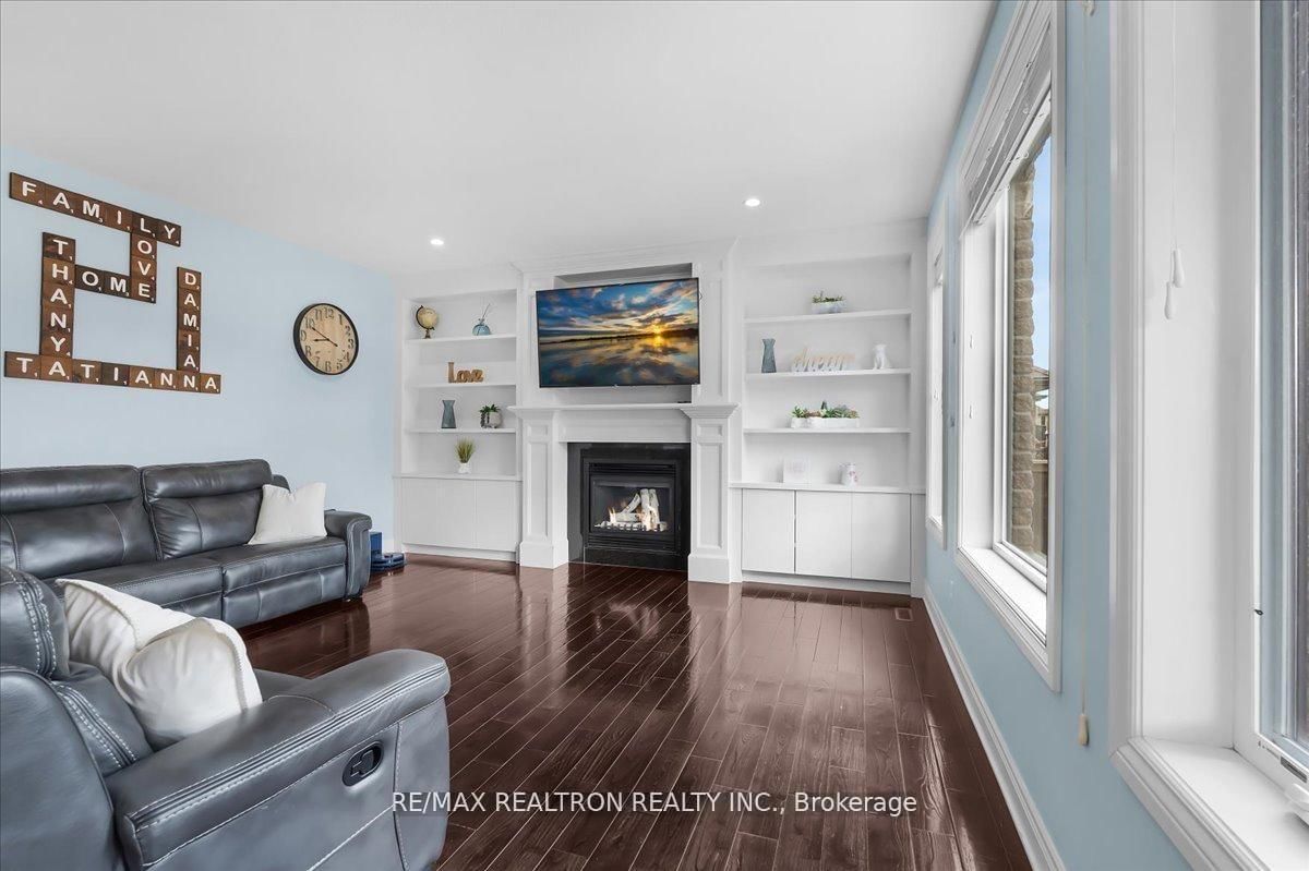 177 MARTIN Drive, Middlesex Centre — photo 5