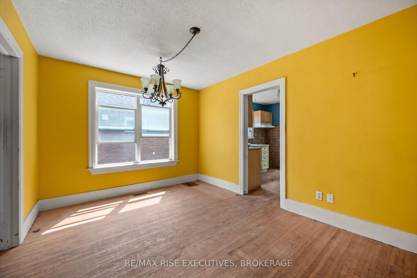 690 Johnson Street • Kingston, ON photo 12