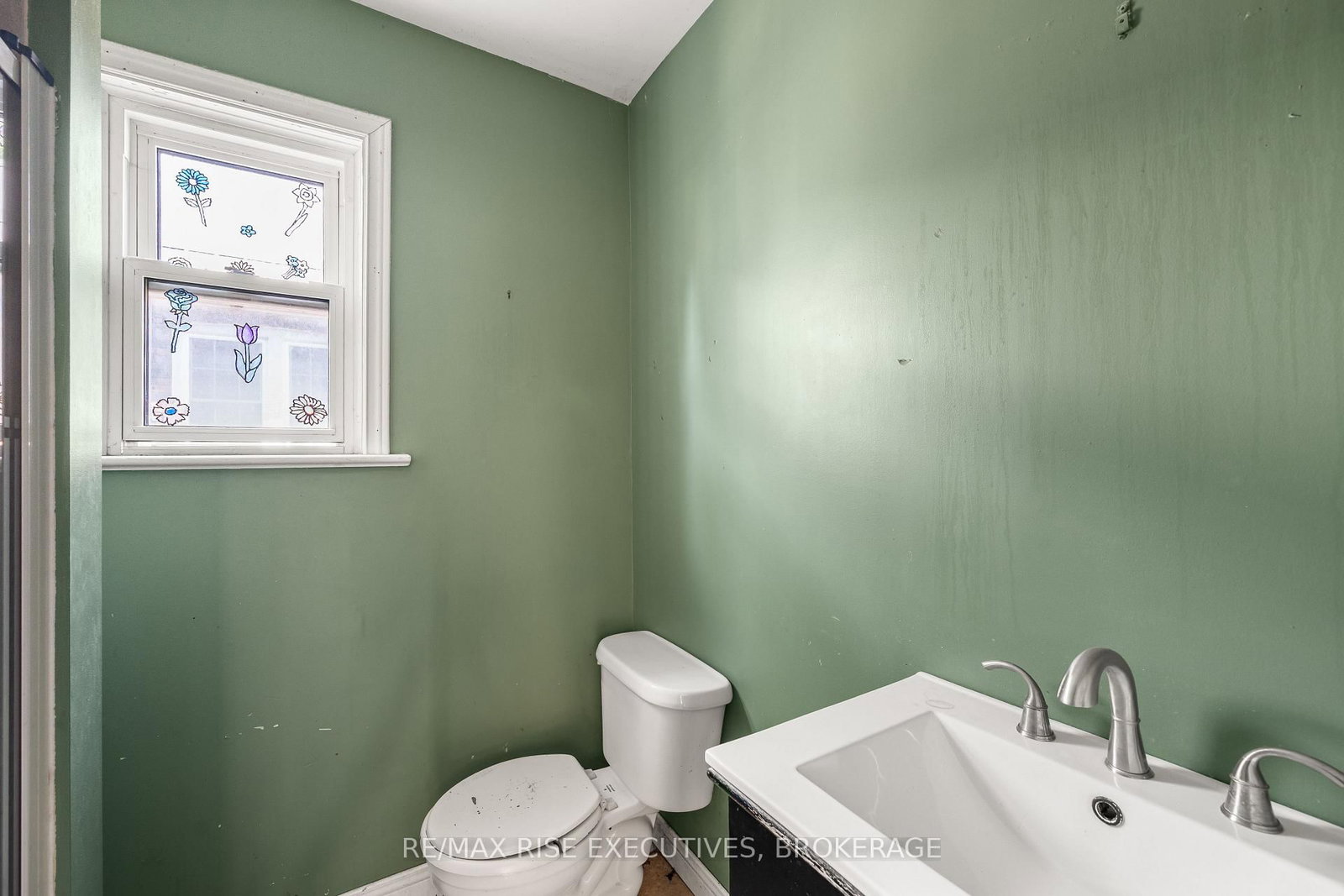 690 Johnson Street • Kingston, ON photo 19