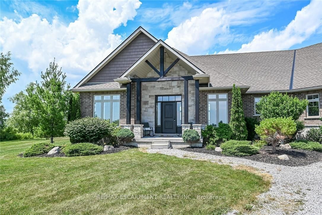 1471 Concession 5 Woodhouse Road • Norfolk, ON photo 4