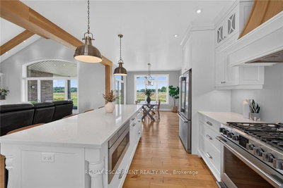 1471 Concession 5 Woodhouse Road • Norfolk, ON photo 9