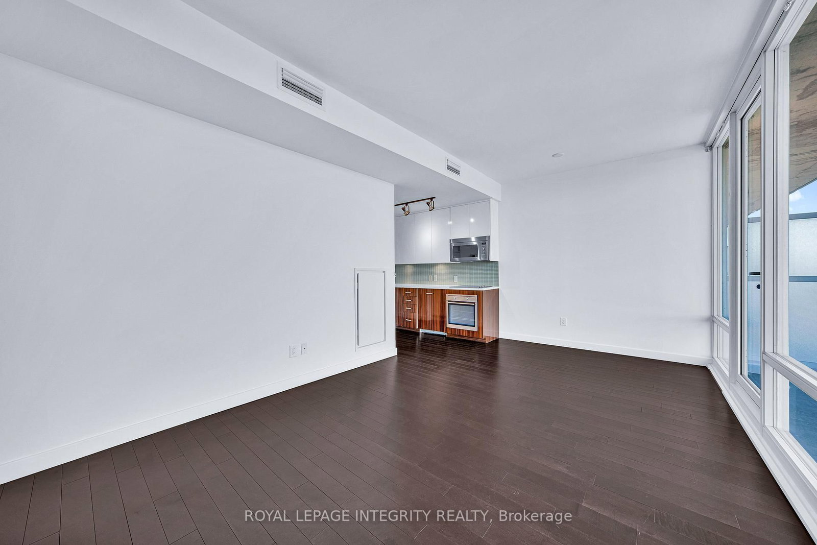 201 Parkdale Avenue • #902 • Ottawa, ON photo 15