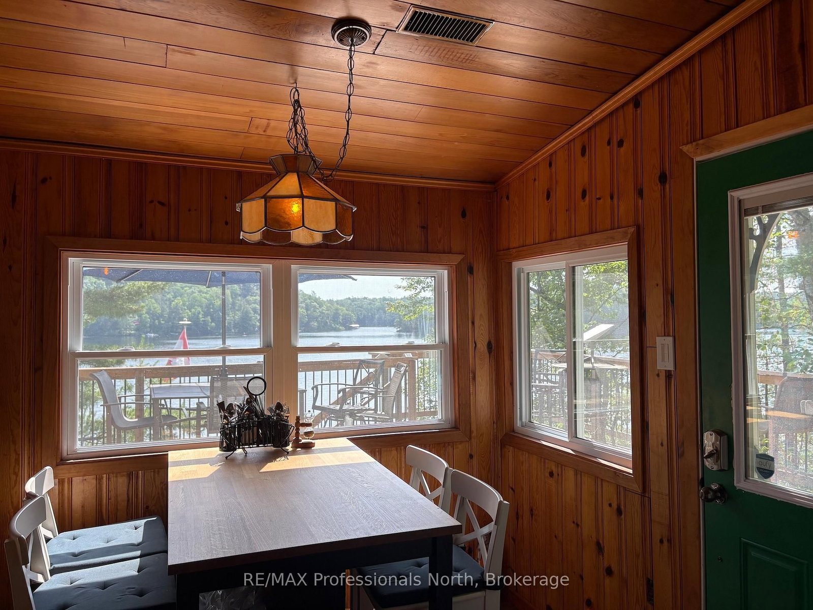 10597 Black Lake WAO • Minden Hills, ON photo 22
