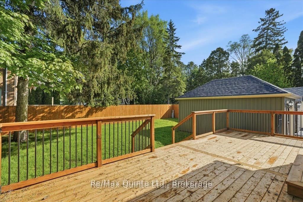 238 Victoria Avenue • Belleville, ON photo 41