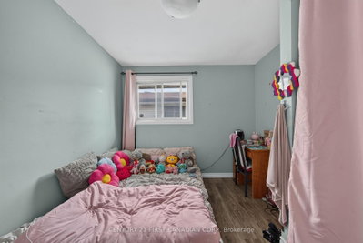 224 CULVER Crescent • London East, ON photo 8