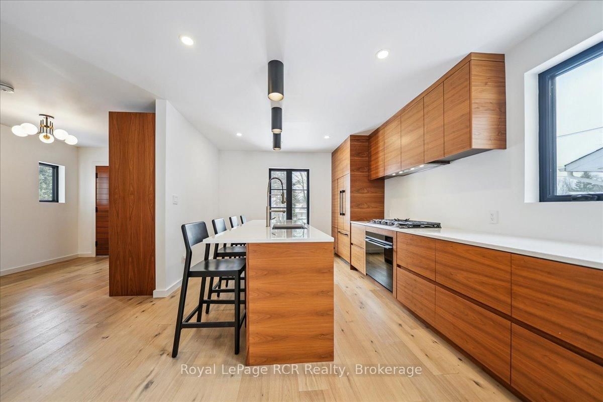 400 W 2nd Avenue • Owen Sound, ON photo 10