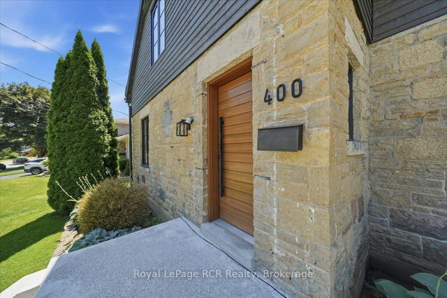 400 2nd Avenue W