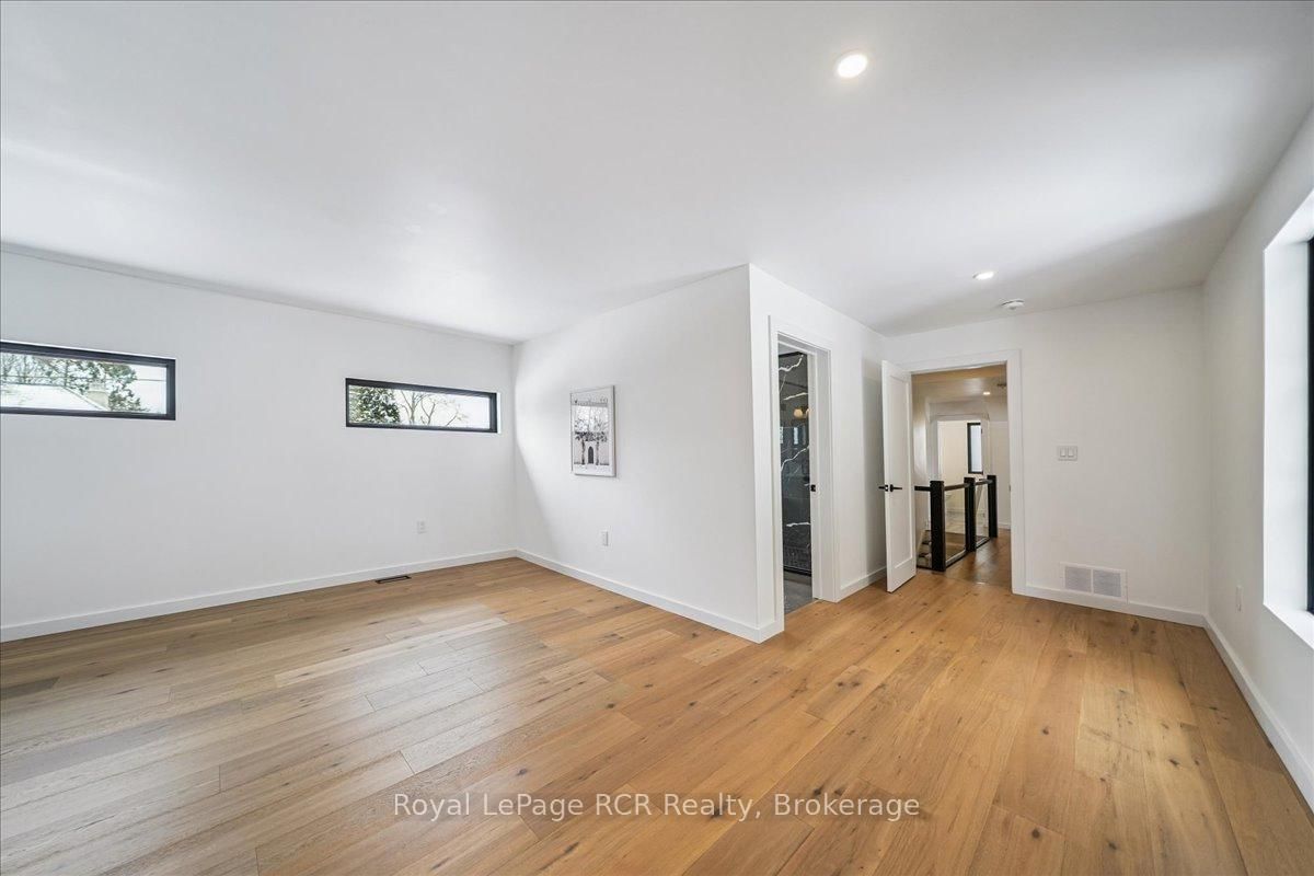 400 W 2nd Avenue • Owen Sound, ON photo 33
