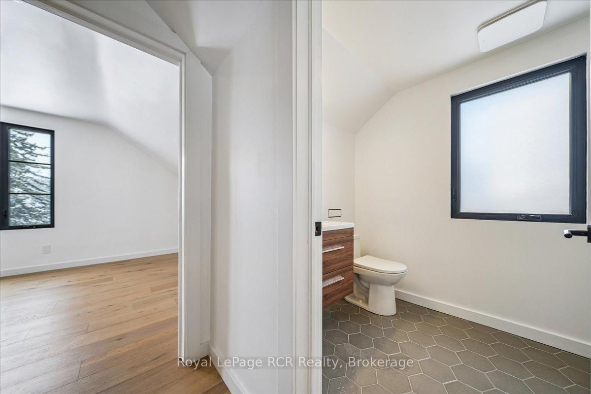 400 W 2nd Avenue • Owen Sound, ON photo 41