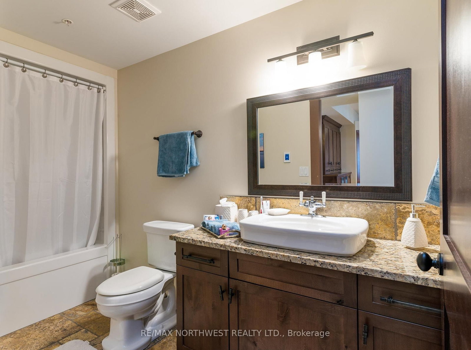 401 Forestry Bay • Kenora, ON photo 34