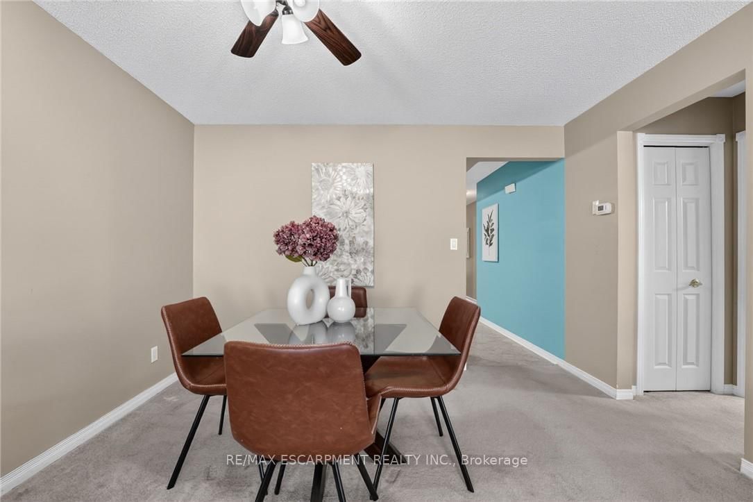 11 Garden Drive • West Lincoln, ON photo 14