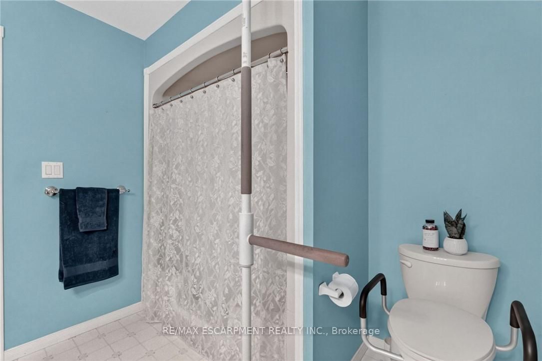 11 Garden Drive • West Lincoln, ON photo 21