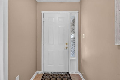 11 Garden Drive • West Lincoln, ON photo 4