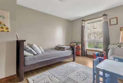 2 W Palmer Street • Norwich, ON photo 9