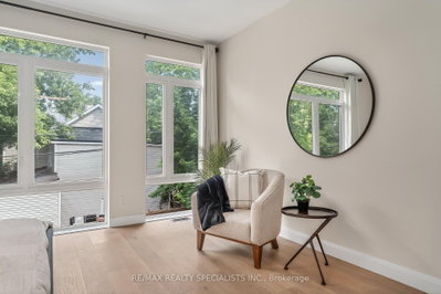 207 Montfort Street — photo 5