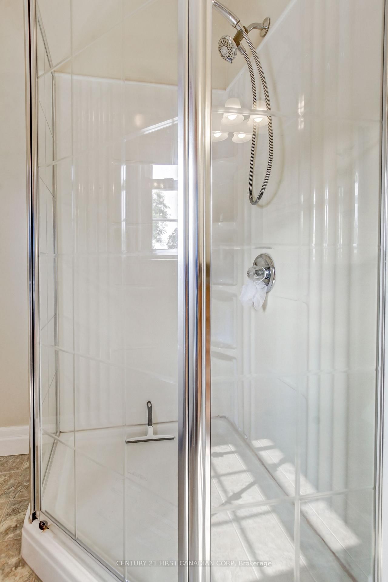 26 Grand Avenue • Chatham-Kent, ON photo 38