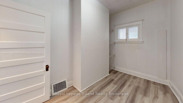 279 Vansittart Avenue