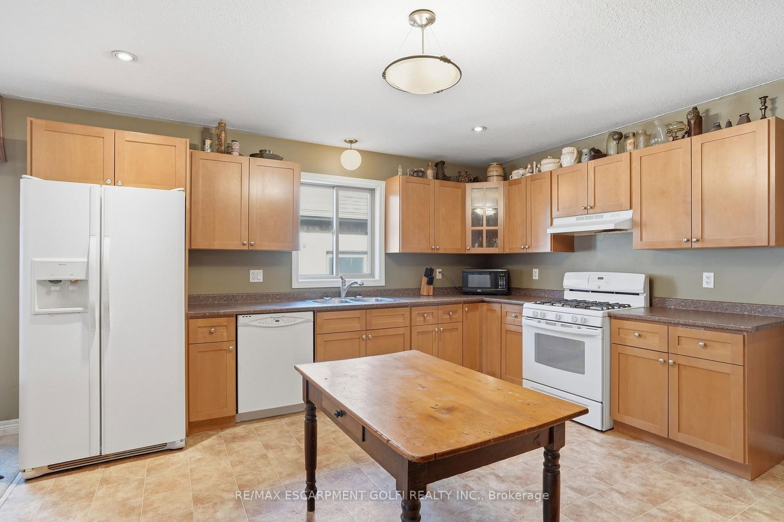 9 Pace Avenue • Brantford, ON photo 10