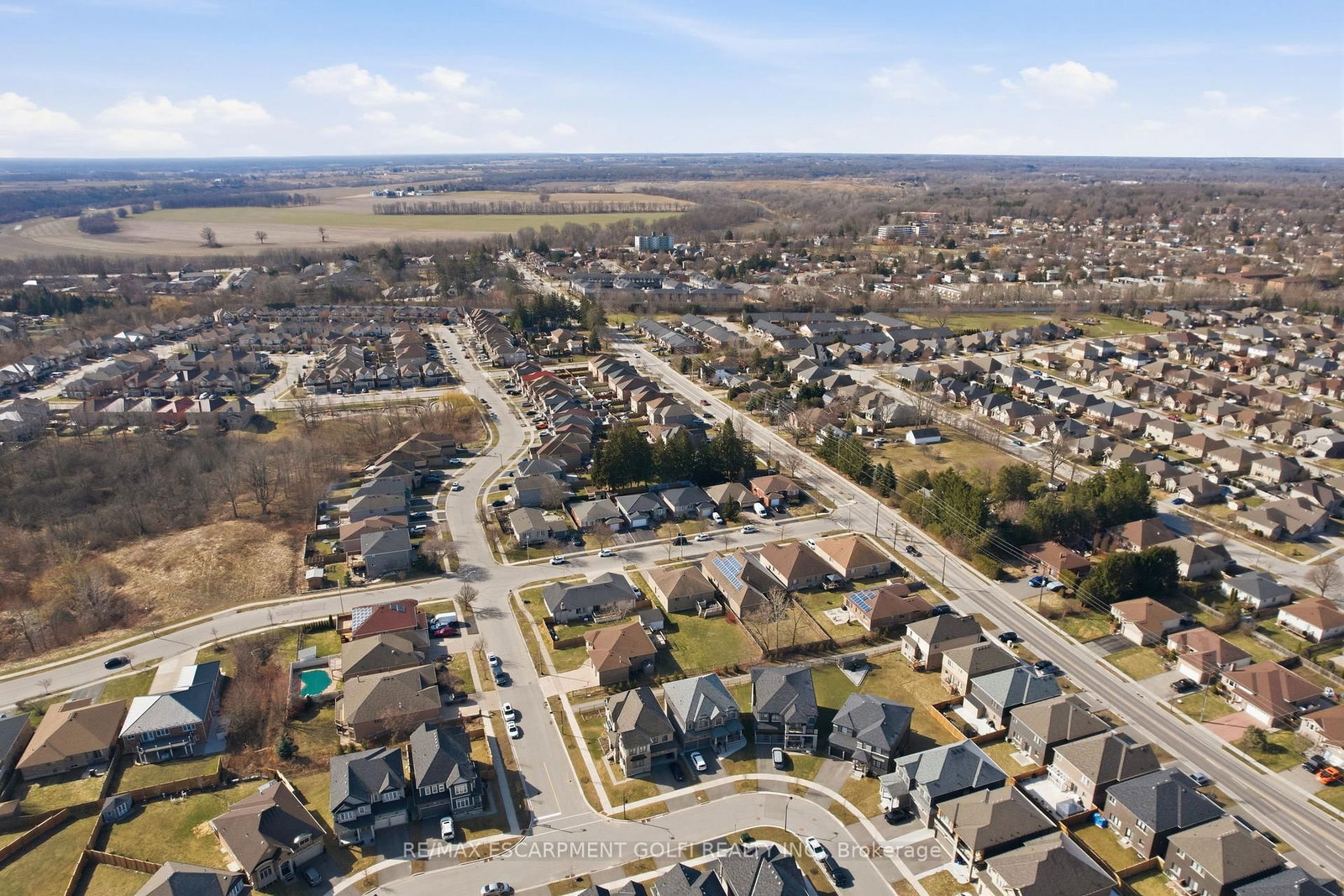 9 Pace Avenue • Brantford, ON photo 32