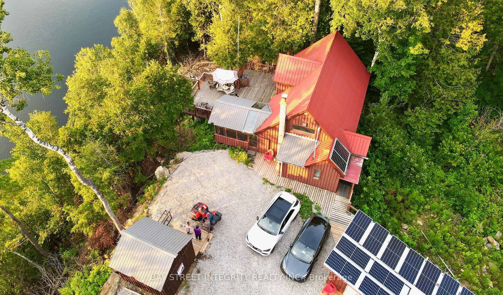376 Faradale Court • Bancroft, ON photo 8