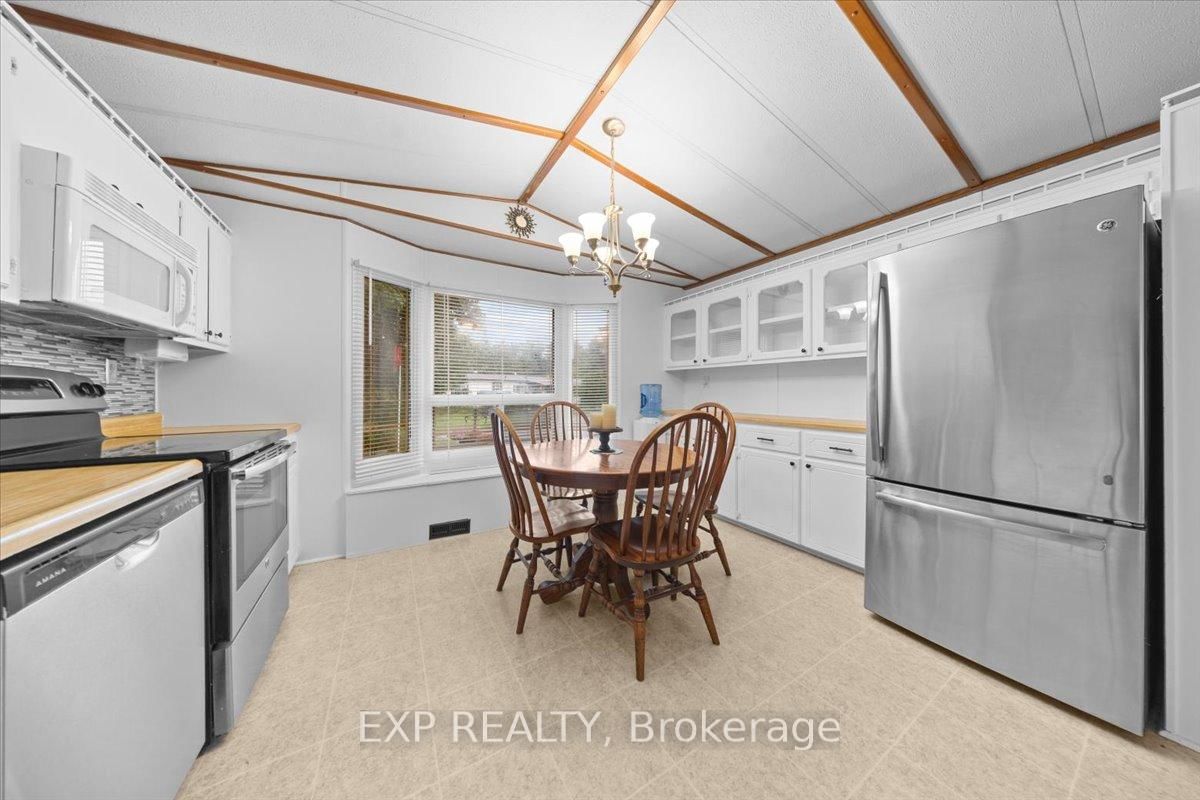 20 Pinewood Avenue • Carleton Place, ON photo 12