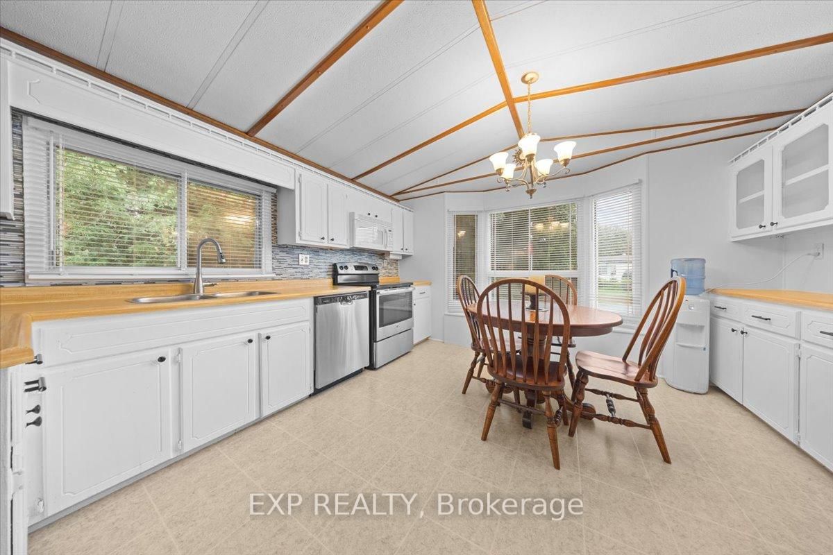 20 Pinewood Avenue • Carleton Place, ON photo 13