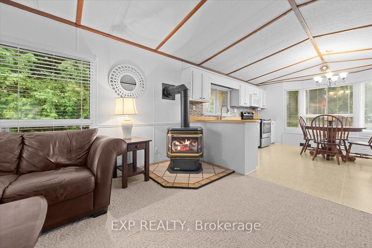 20 Pinewood Avenue • Carleton Place, ON photo 15
