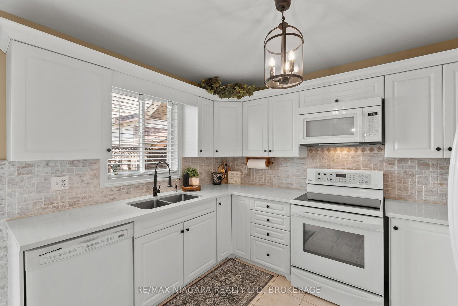 5991 ANDREA Drive • Niagara Falls, ON photo 15