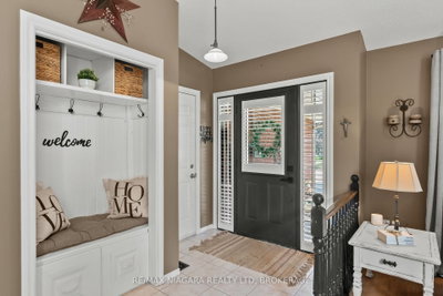 5991 ANDREA Drive • Niagara Falls, ON photo 8