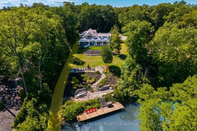 260 Ontario Street • Lambton Shores, ON photo 4