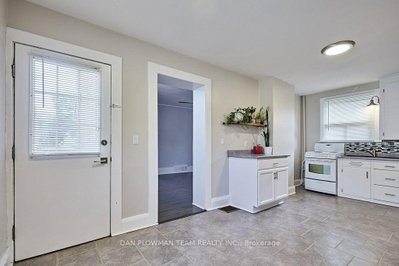 20 Queen Street — photo 5