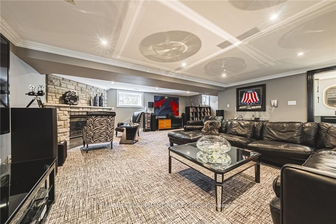 712 Highvalley Road • Hamilton, ON photo 36