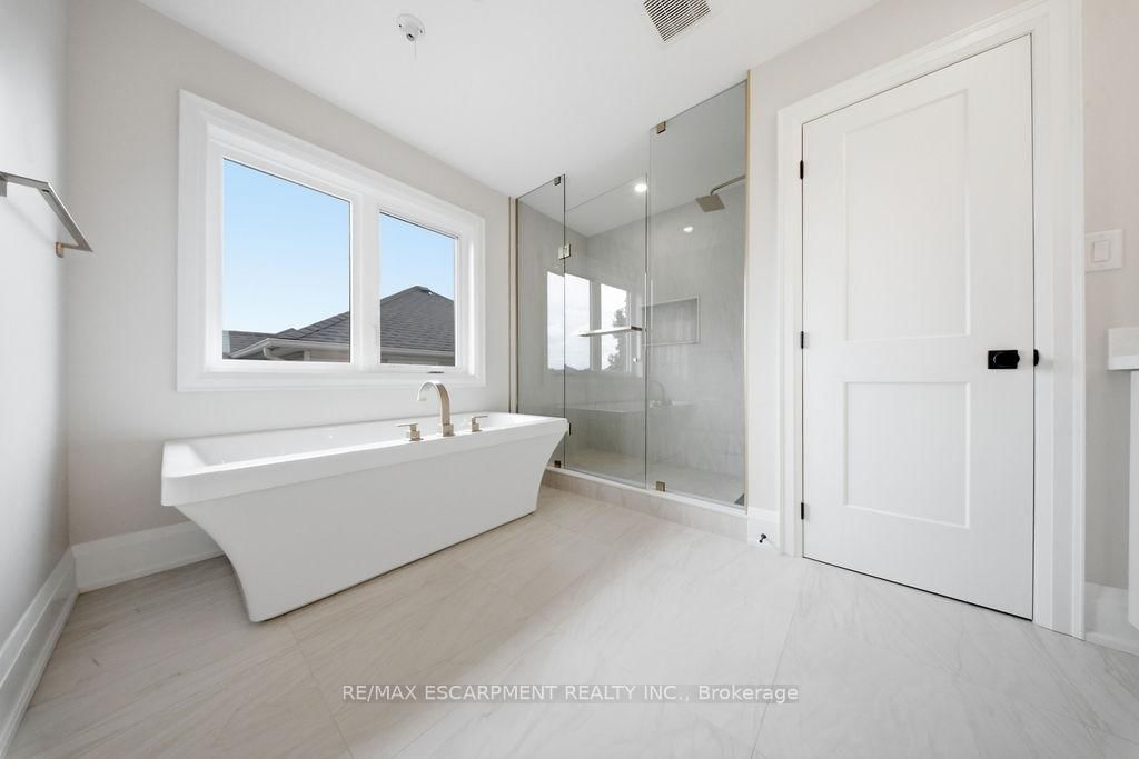 62 Jeremy Street • Hamilton, ON photo 39