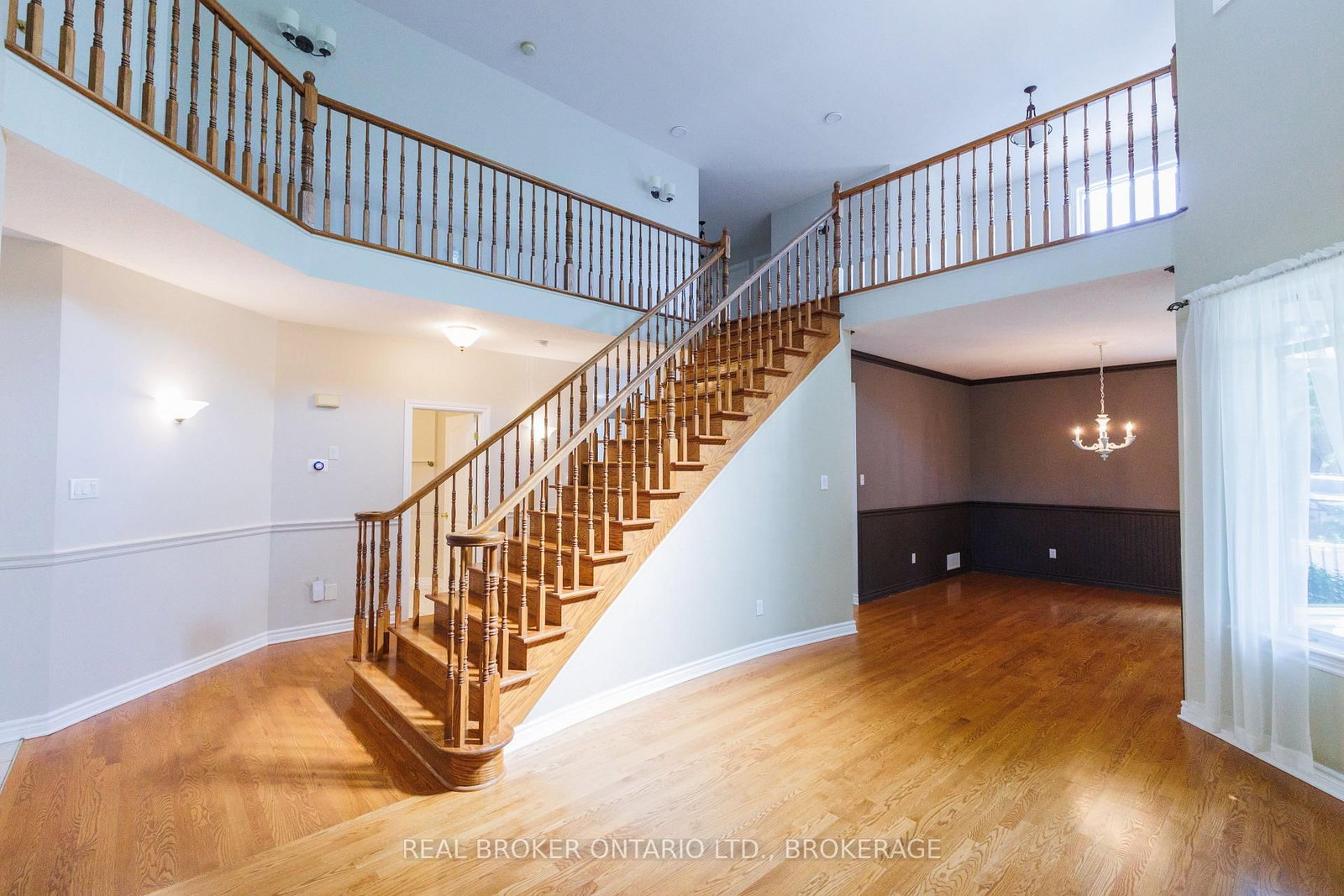 11 Redbridge Crescent • Ottawa, ON photo 15
