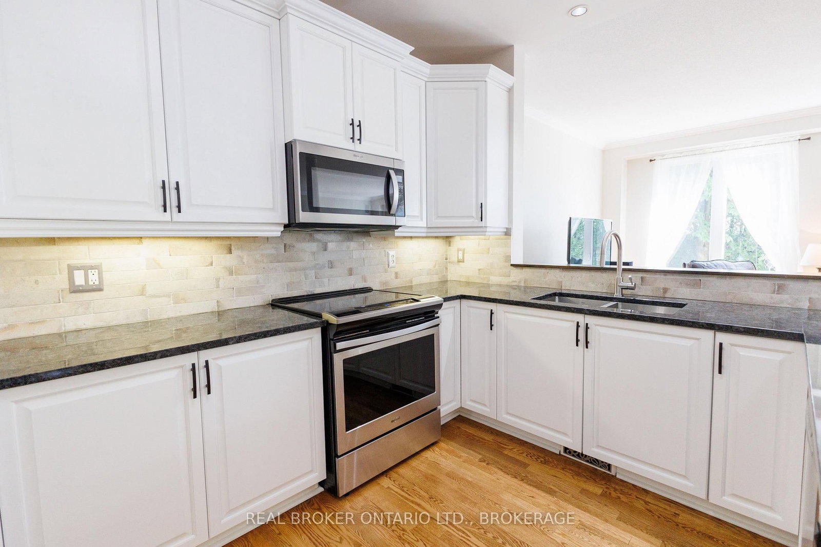 11 Redbridge Crescent • Ottawa, ON photo 21