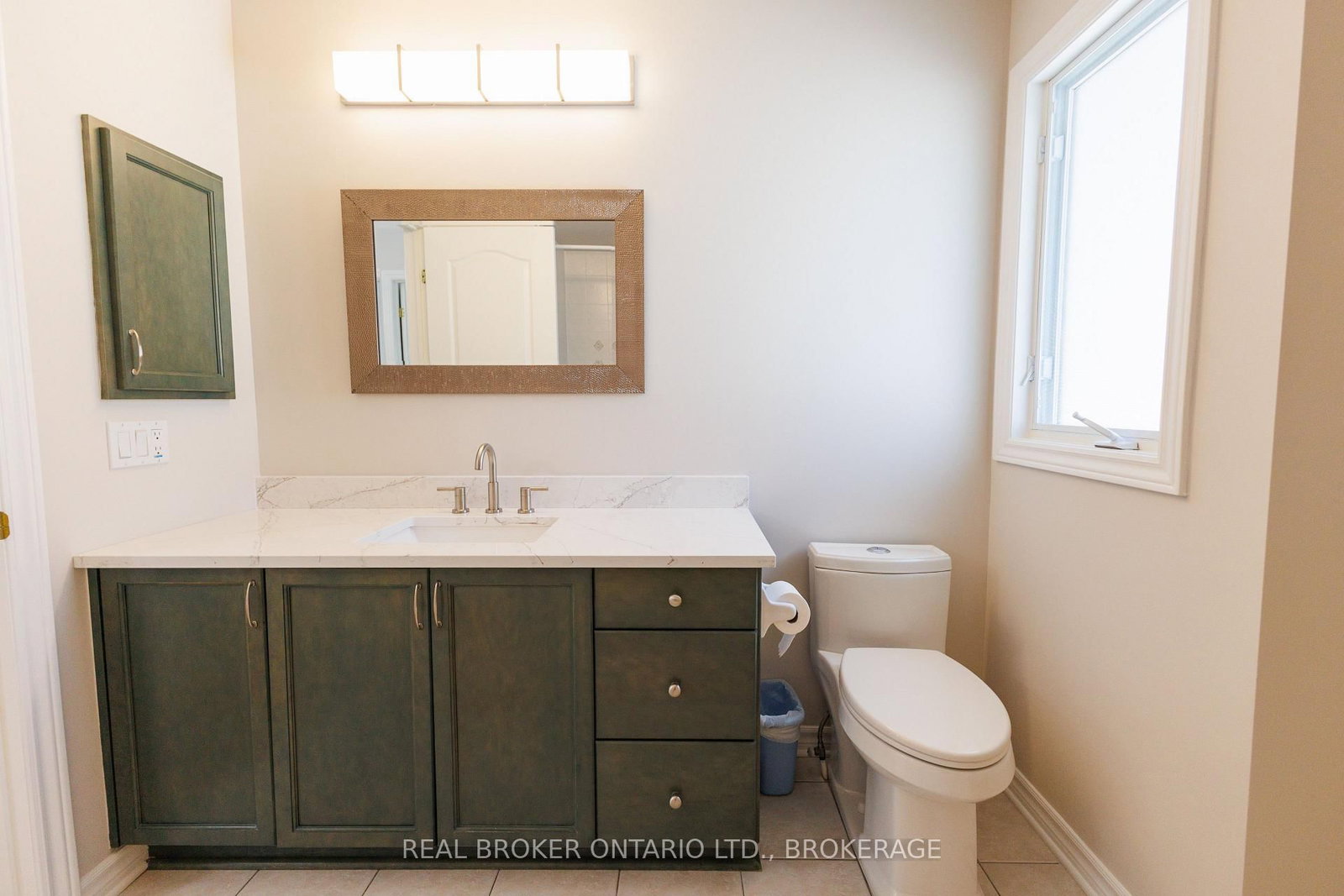 11 Redbridge Crescent • Ottawa, ON photo 29