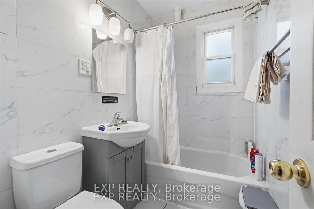 139 Dalewood Avenue • Hamilton, ON photo 12