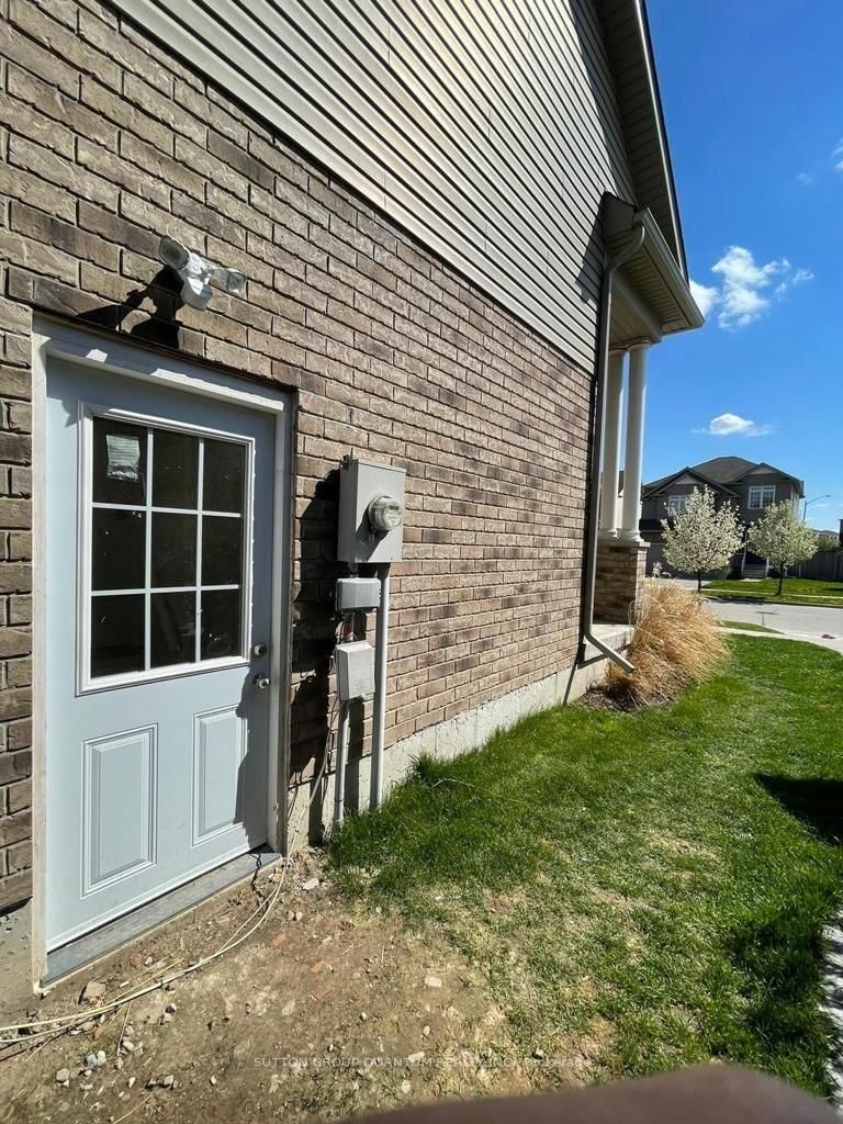 Listing Image 46