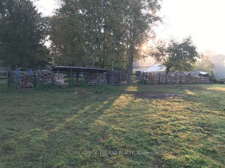 24909 Queens Line • West Elgin, ON photo 21