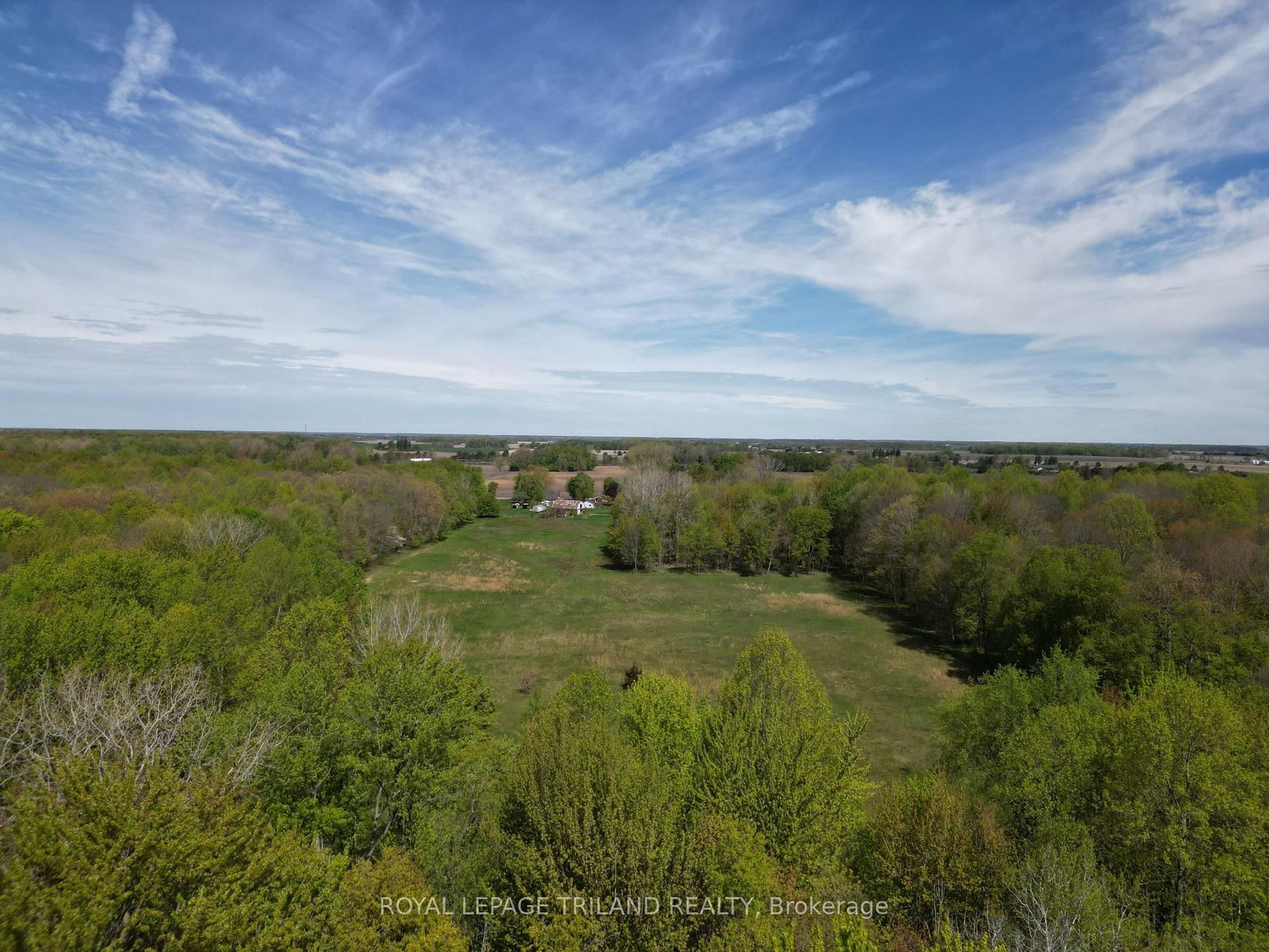 24909 Queens Line • West Elgin, ON photo 3