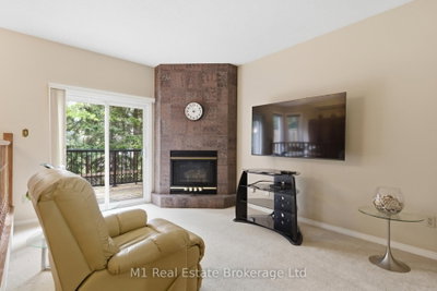 5 Marilyn Drive • Guelph, ON photo 4