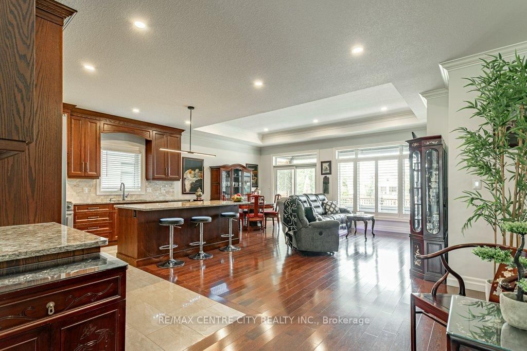 26 Elwood Street • Strathroy-Caradoc, ON photo 11