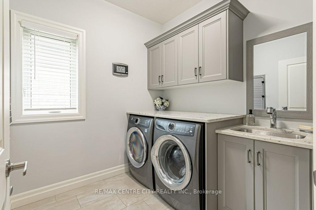 26 Elwood Street • Strathroy-Caradoc, ON photo 18