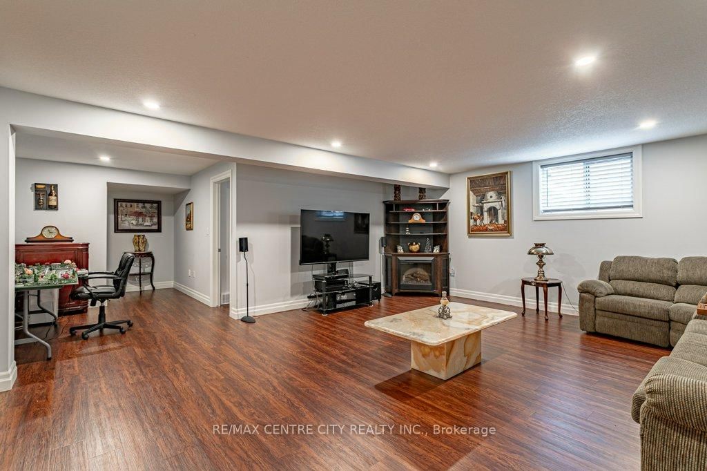 26 Elwood Street • Strathroy-Caradoc, ON photo 27