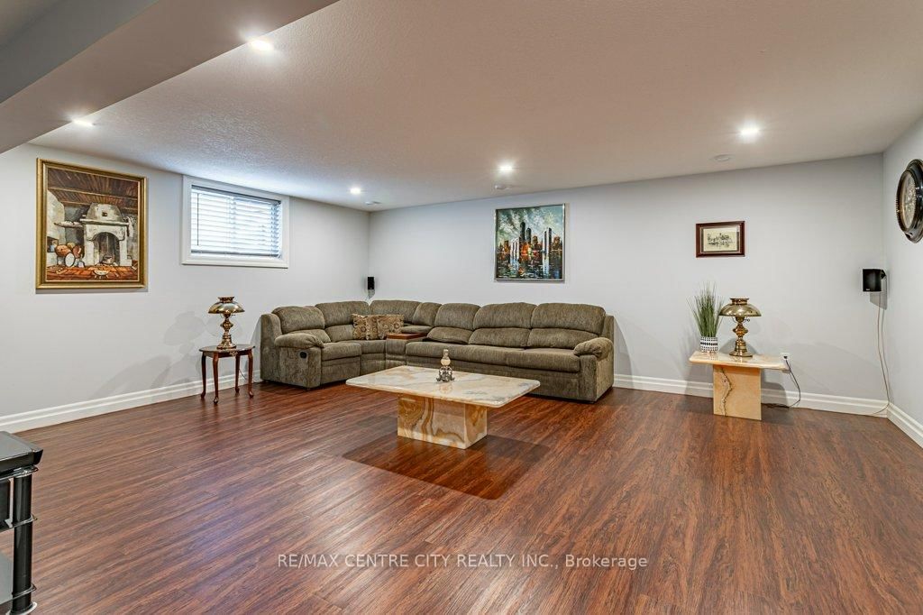 26 Elwood Street • Strathroy-Caradoc, ON photo 28