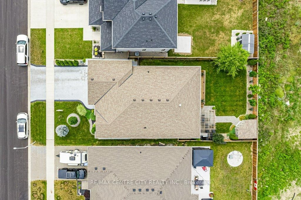 26 Elwood Street • Strathroy-Caradoc, ON photo 44