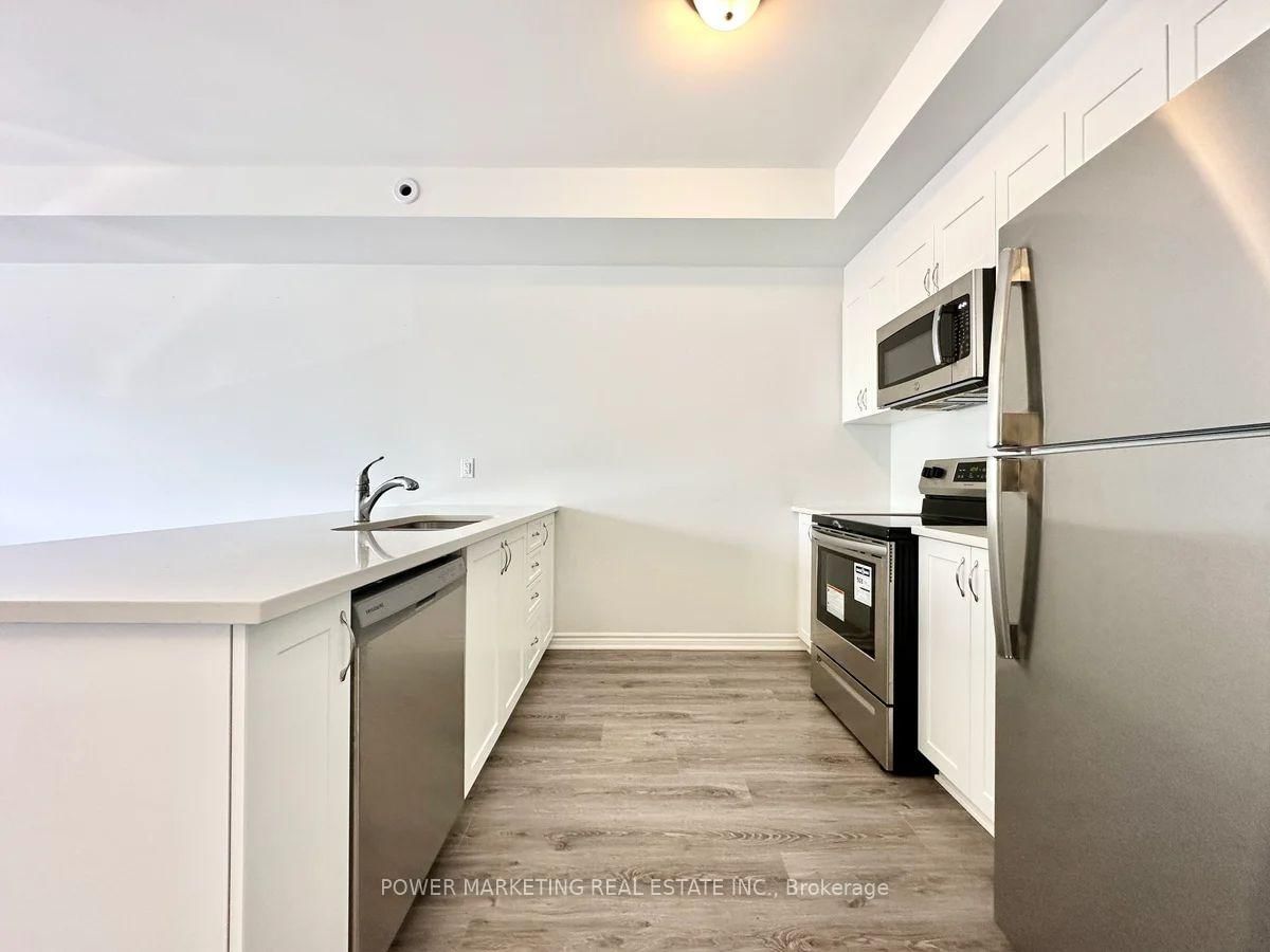 641 Makwa Private • Ottawa, ON photo 11