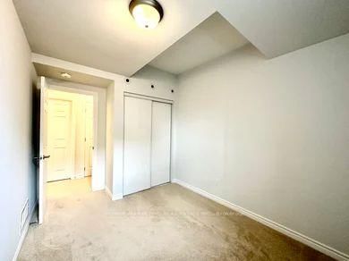 641 Makwa Private • Ottawa, ON photo 18